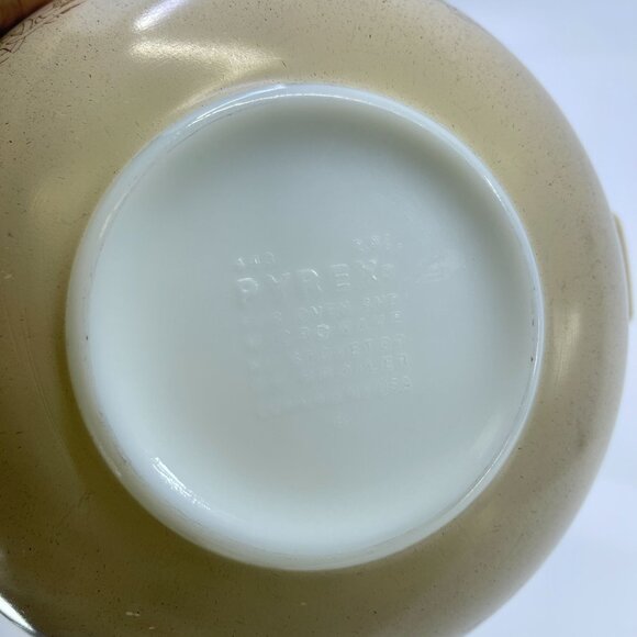 vintage pyrex forest fancies mixing bowl mushroom motif 2.5 quart - Picture 5 of 10